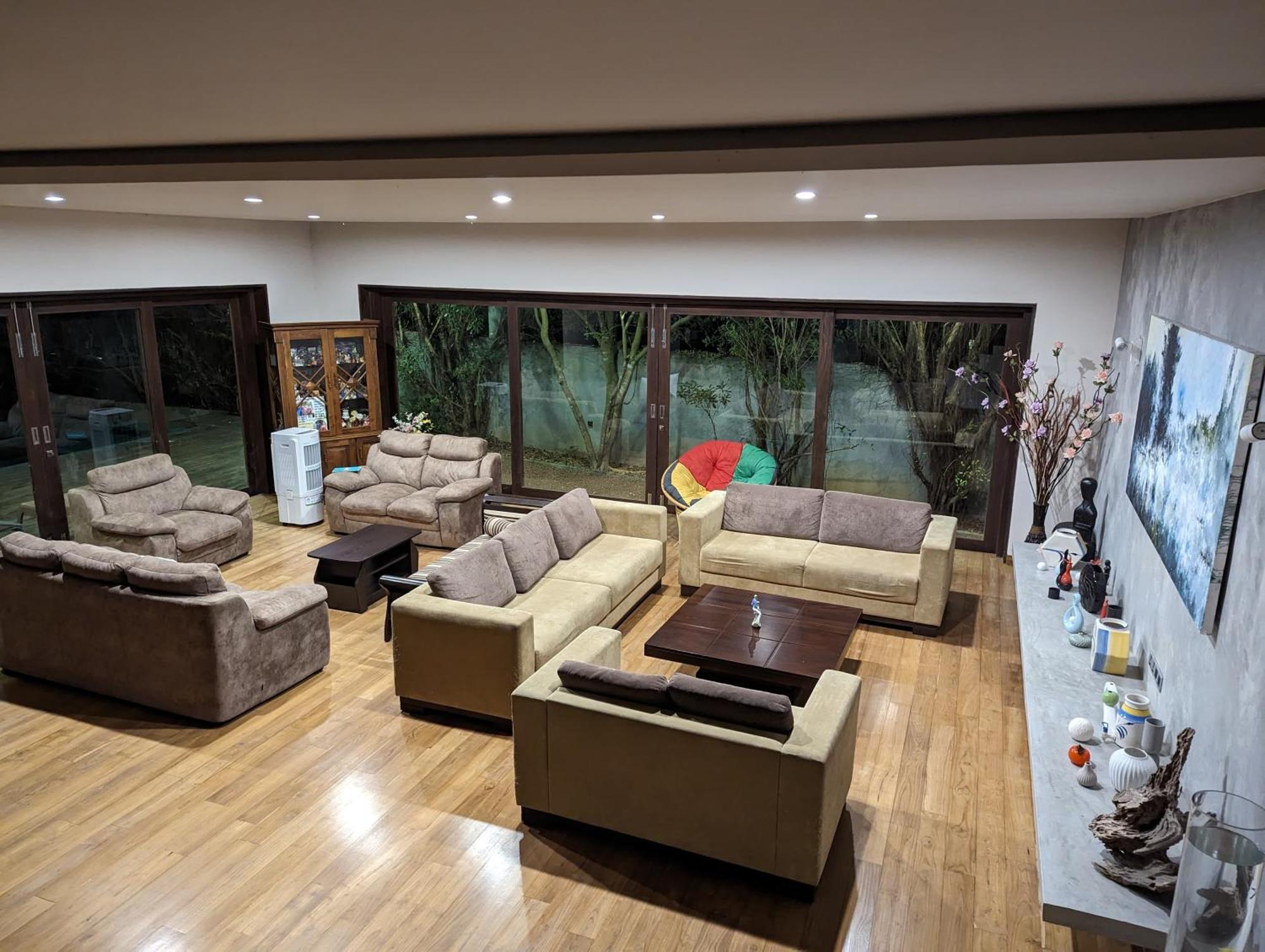 Thalangama Lakeview Lodge Баттарамулла Экстерьер фото